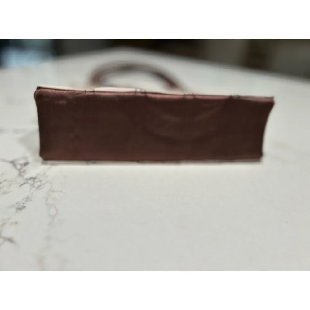 NEW Summer Beachy Shell Mother of Pearl Lined Clutch 8”x6” Brown - Image 3