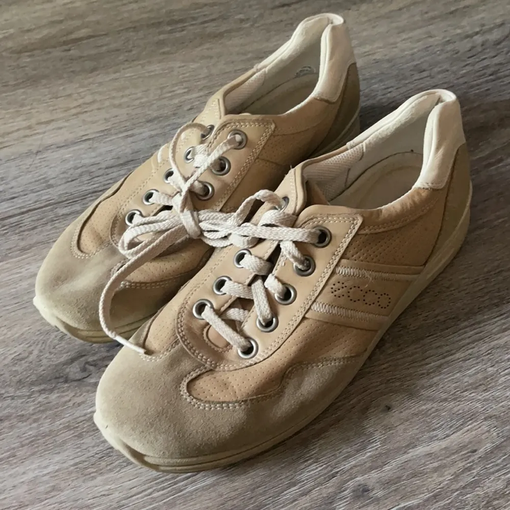 ECCO Arch Support Shoes Size 41 (US 10 - Image 3