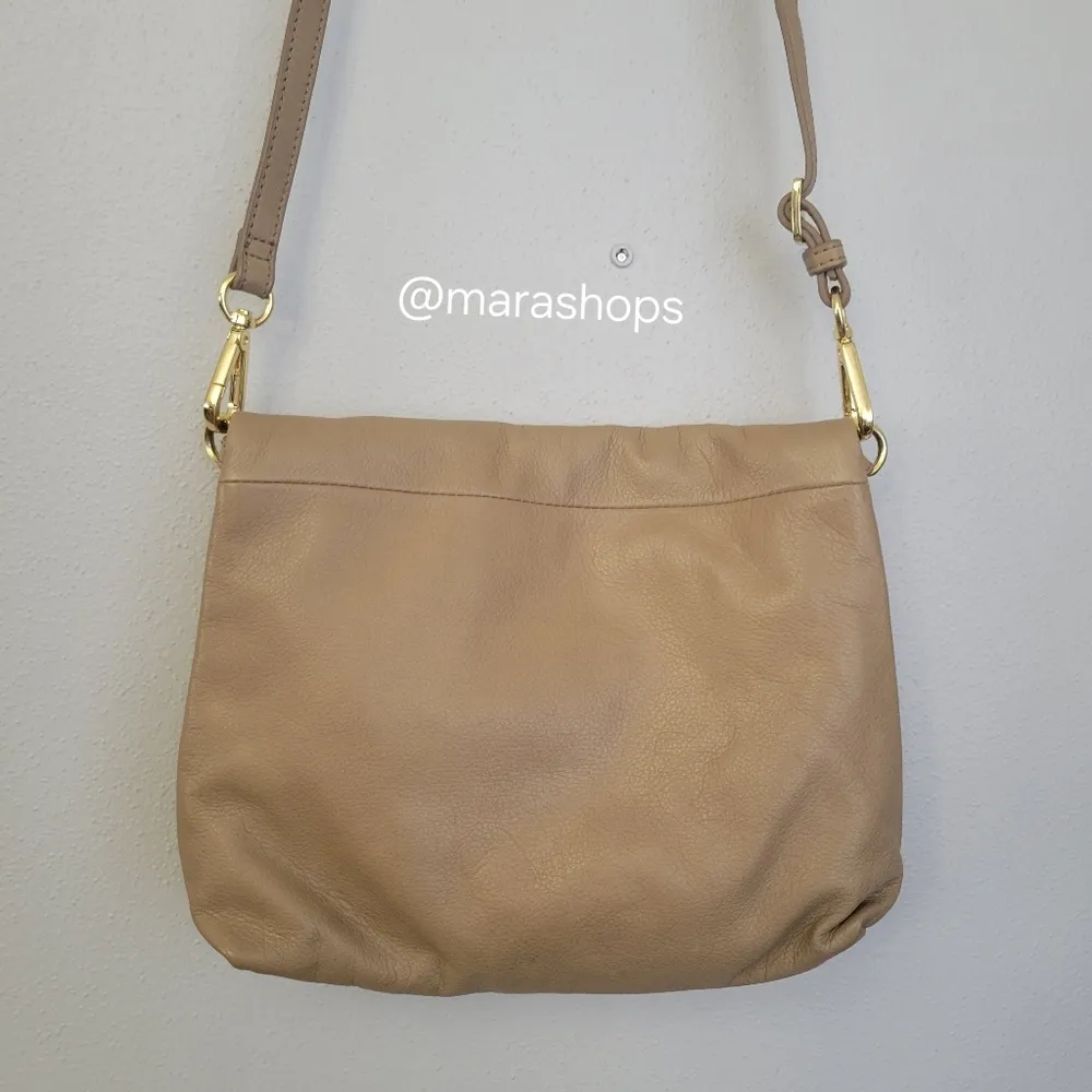 Margot Robbie Fold Over Taupe Leather Crossbody Bag - Image 8