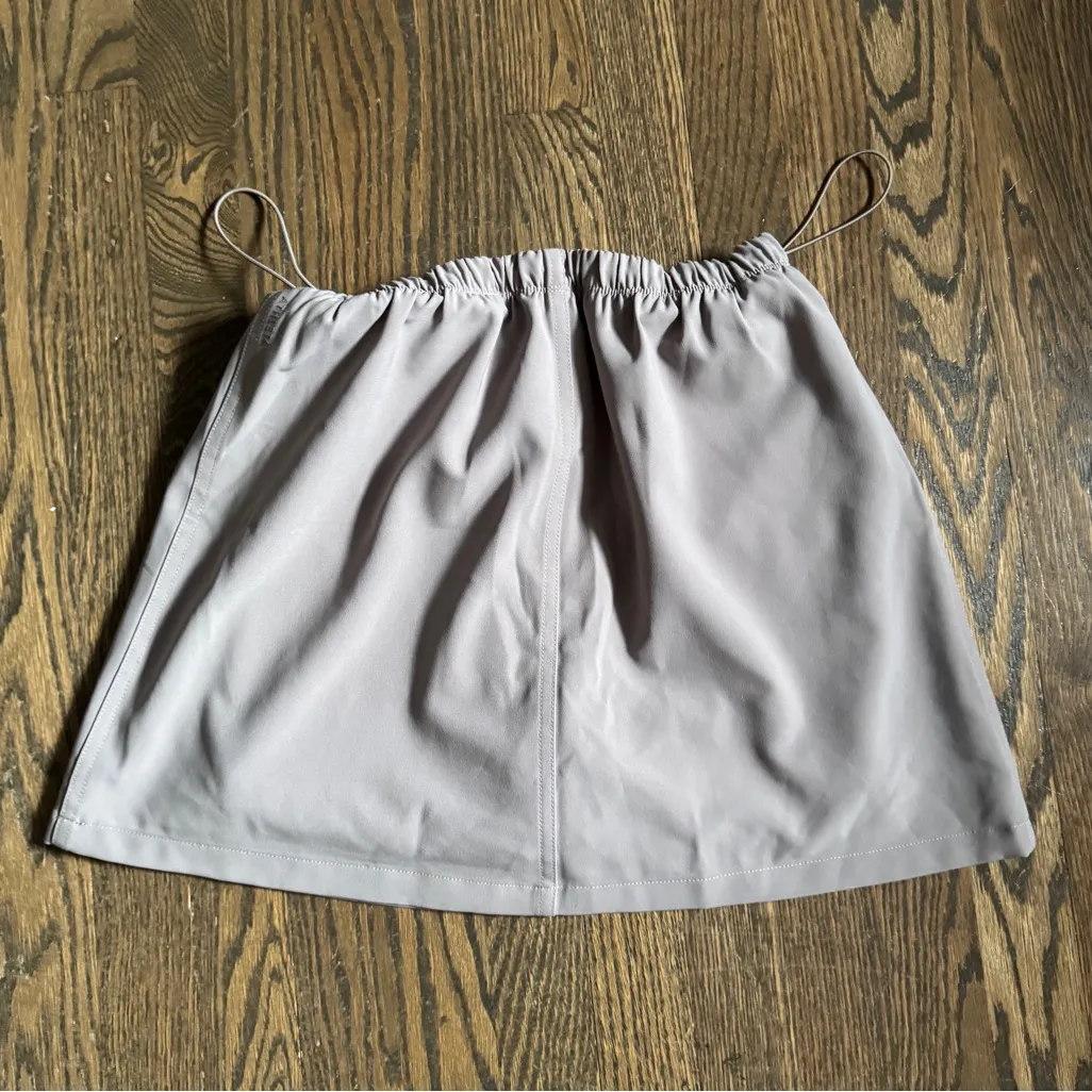 Athleta mushroom brown adjustable cinch waist zipper pocket mini tennis skort - Image 8