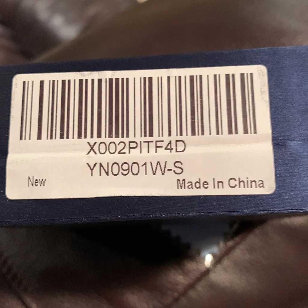 Beautiful W initial butterfly necklace, perfect gift - Image 5