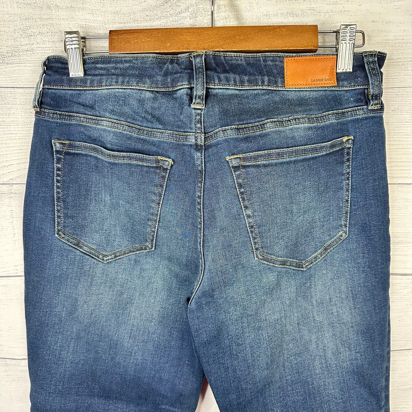 Lands End Womens size 8 Petite Mid Rise Straight Denim Jeans - Image 5