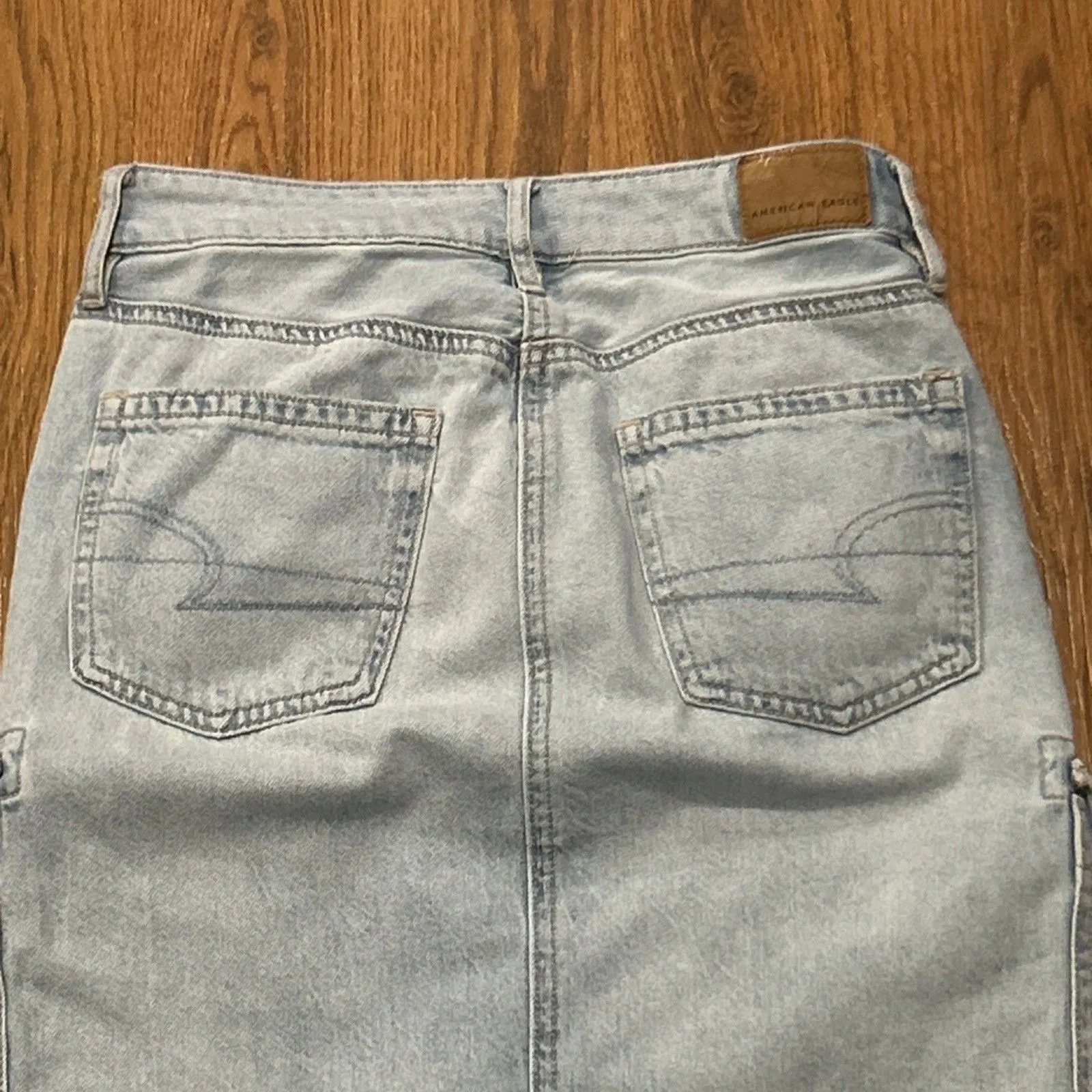 American Eagle Jean Skirt Womens 000 Hi Rise Midi Cargo Light Wash Denim Slit - Image 9