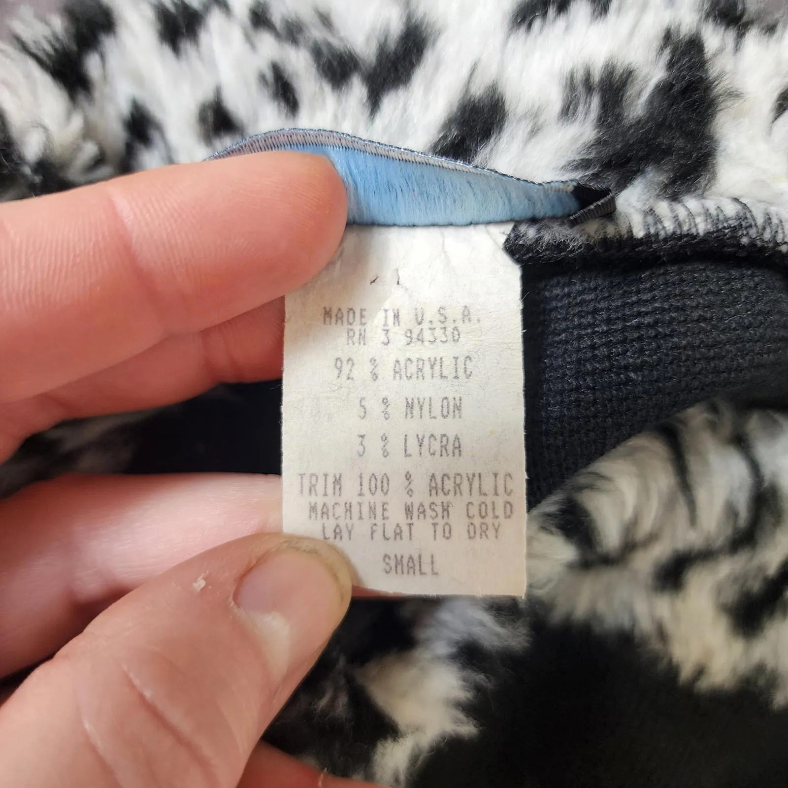 Y2K Vtg Takeout Black Sweater White Leopard Faux Fur Trim Small Animal Print Size L - Image 4