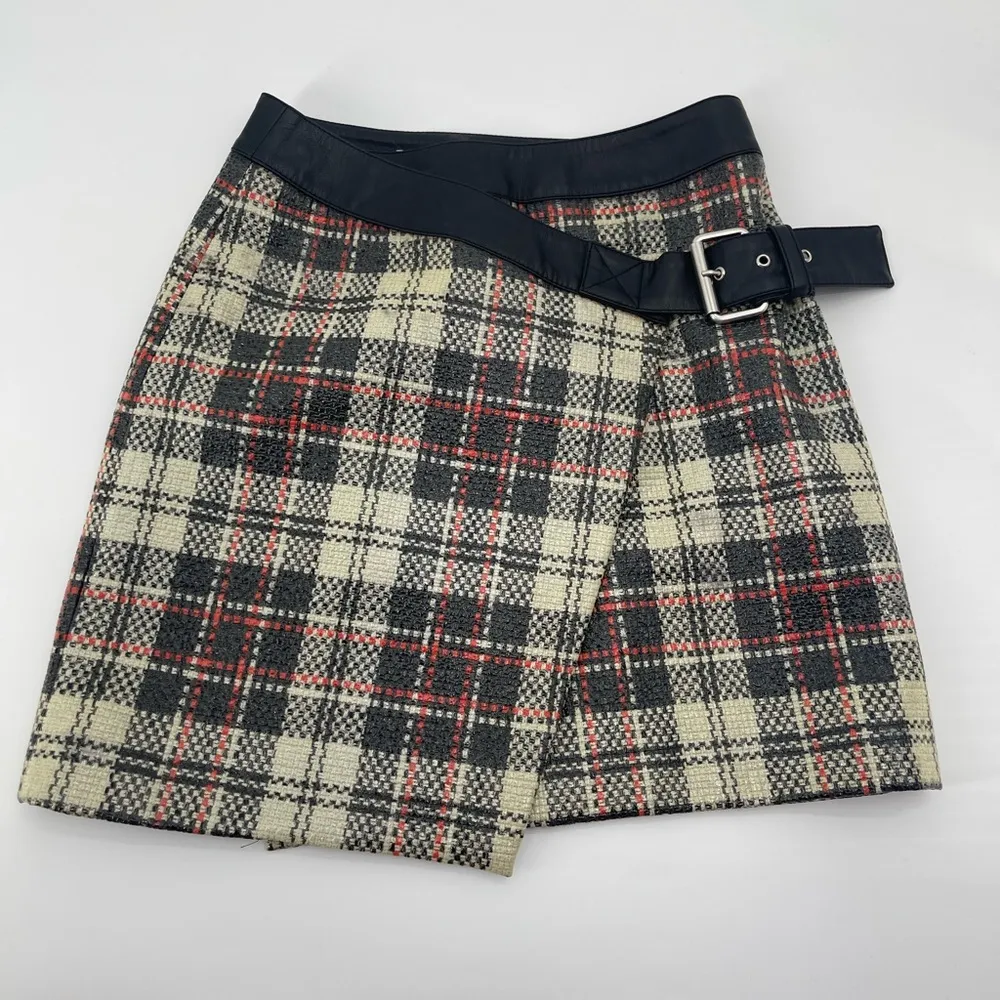 Alexander McQueen McQ Vintage leather Plaid Skirt size small waist 26 size 4 - Image 2