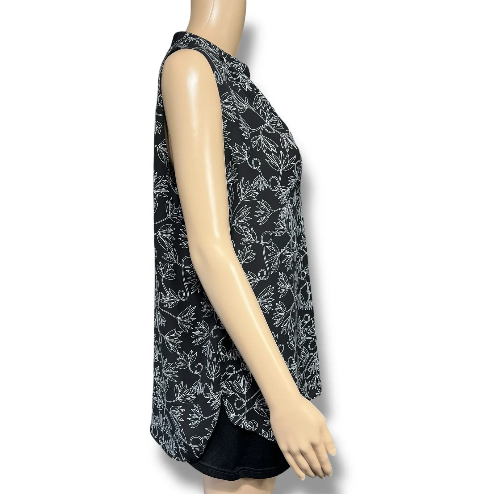 Loft Womens Blouse Tunic Top Shirt Floral Print Sleeveless Tank Top Black White - Image 2