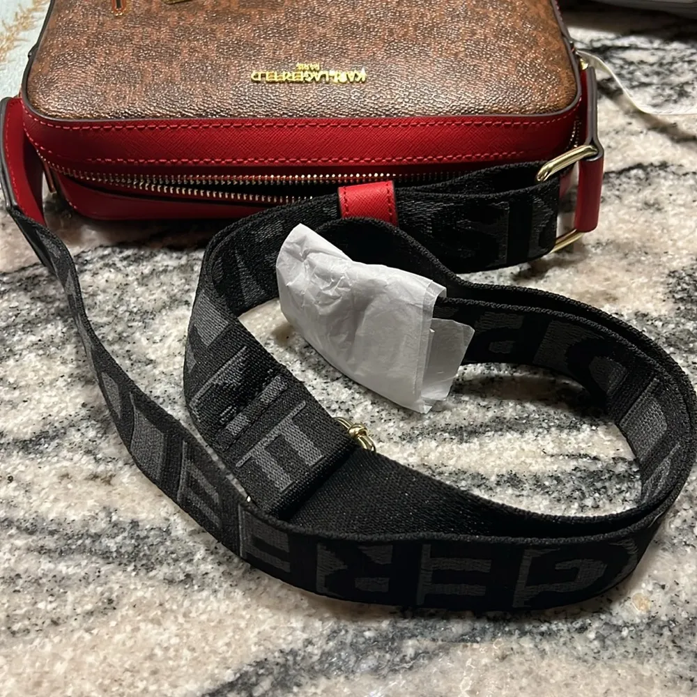 NWOT Karl lagerfeldld purse. 9” - Image 5