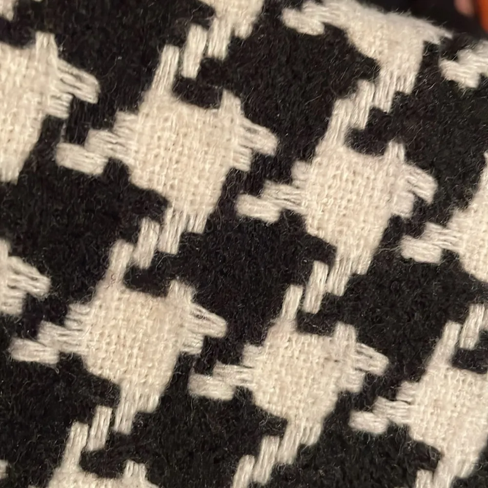 ✔️✔️✔️BOGOHO ✔️✔️✔️House Of Want HOW We Shop Houndstooth Wallet Crossbody Black - Image 9