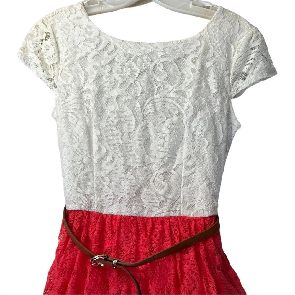 B. Darlin Lace Dress - Image 2