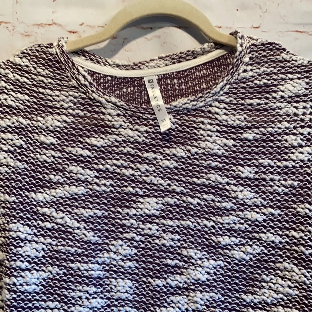 Fabletics Juliette pullover xs semi open knit - Image 2