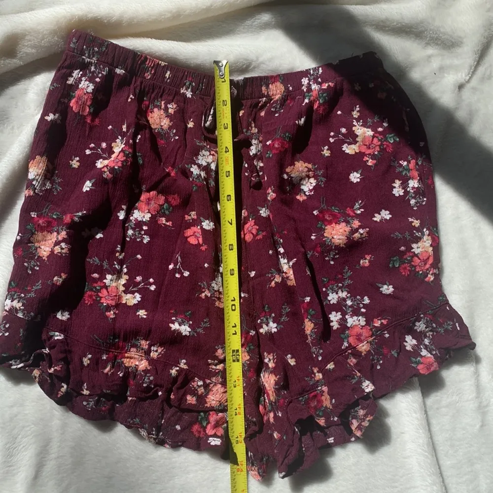Xhilaration x Target Pull On Floral Ruffle Shorts, Size Small - Image 5