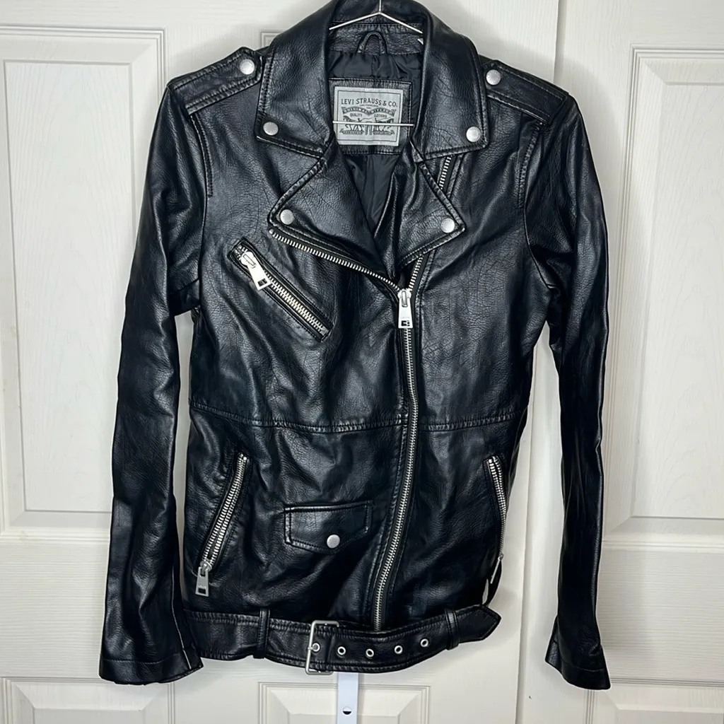 Levi Strauss & Co Black Sz Small Belted Motorcycle Jacket Org $120 - Image 3