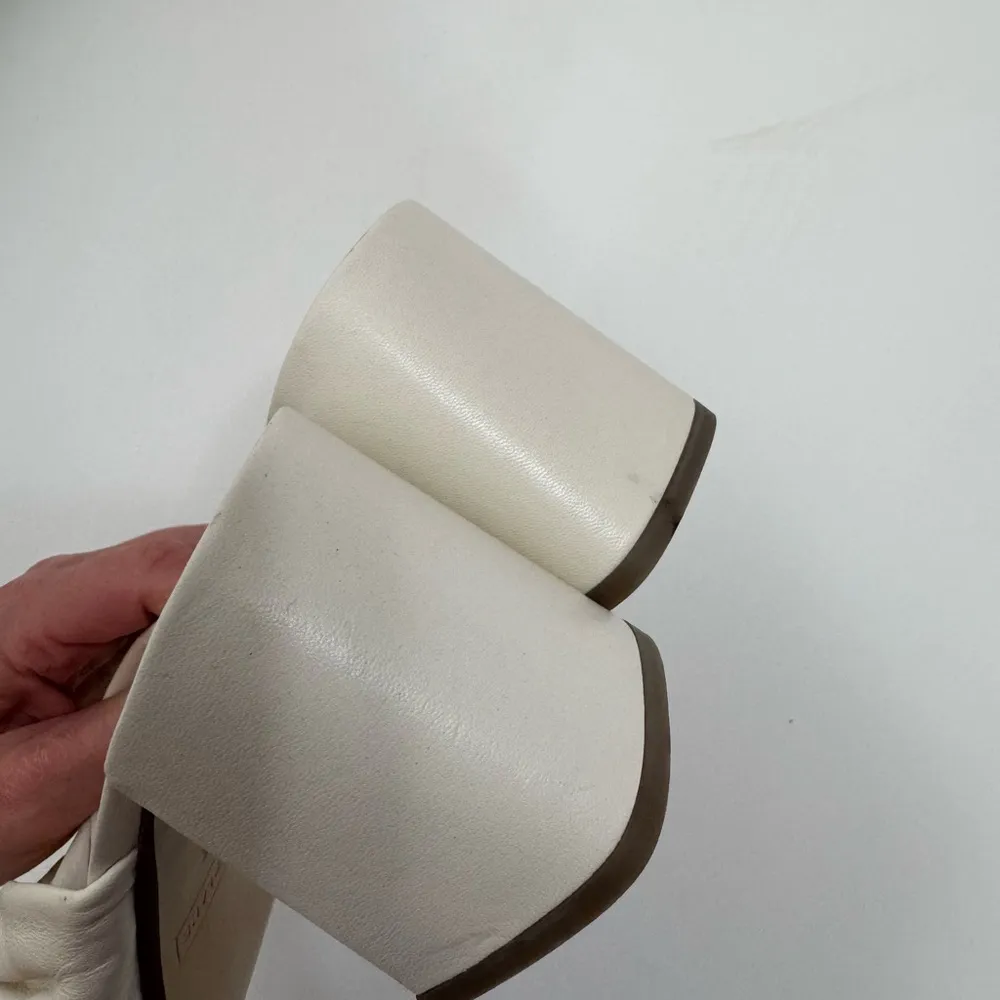 Everlane The Day Twist Heel Slip On Sandal Nappa Leather Cream Size 7.5 - Image 6