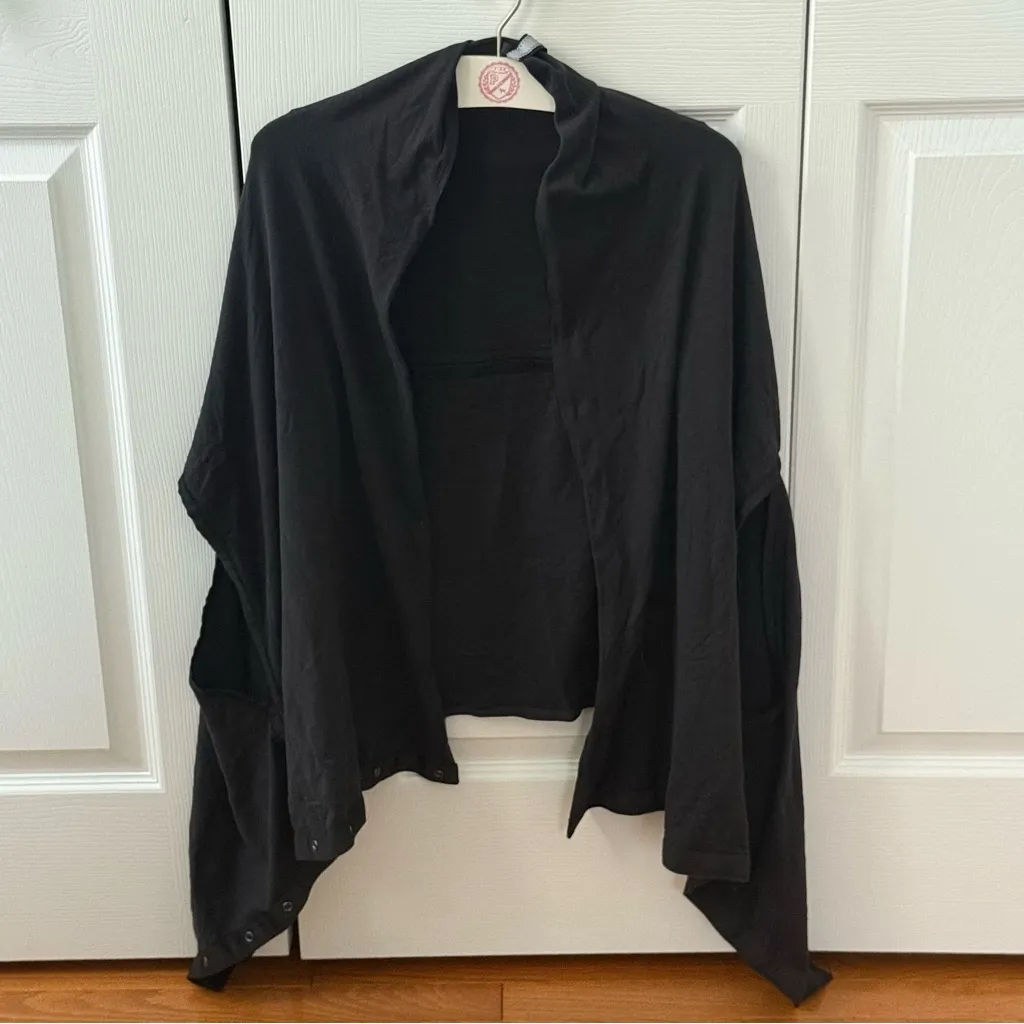 Lululemon Vinyasa Wrap Scarf in Black - Image 4