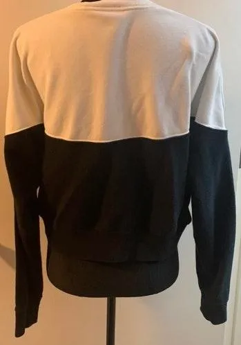 Nike Crop Top - Image 2