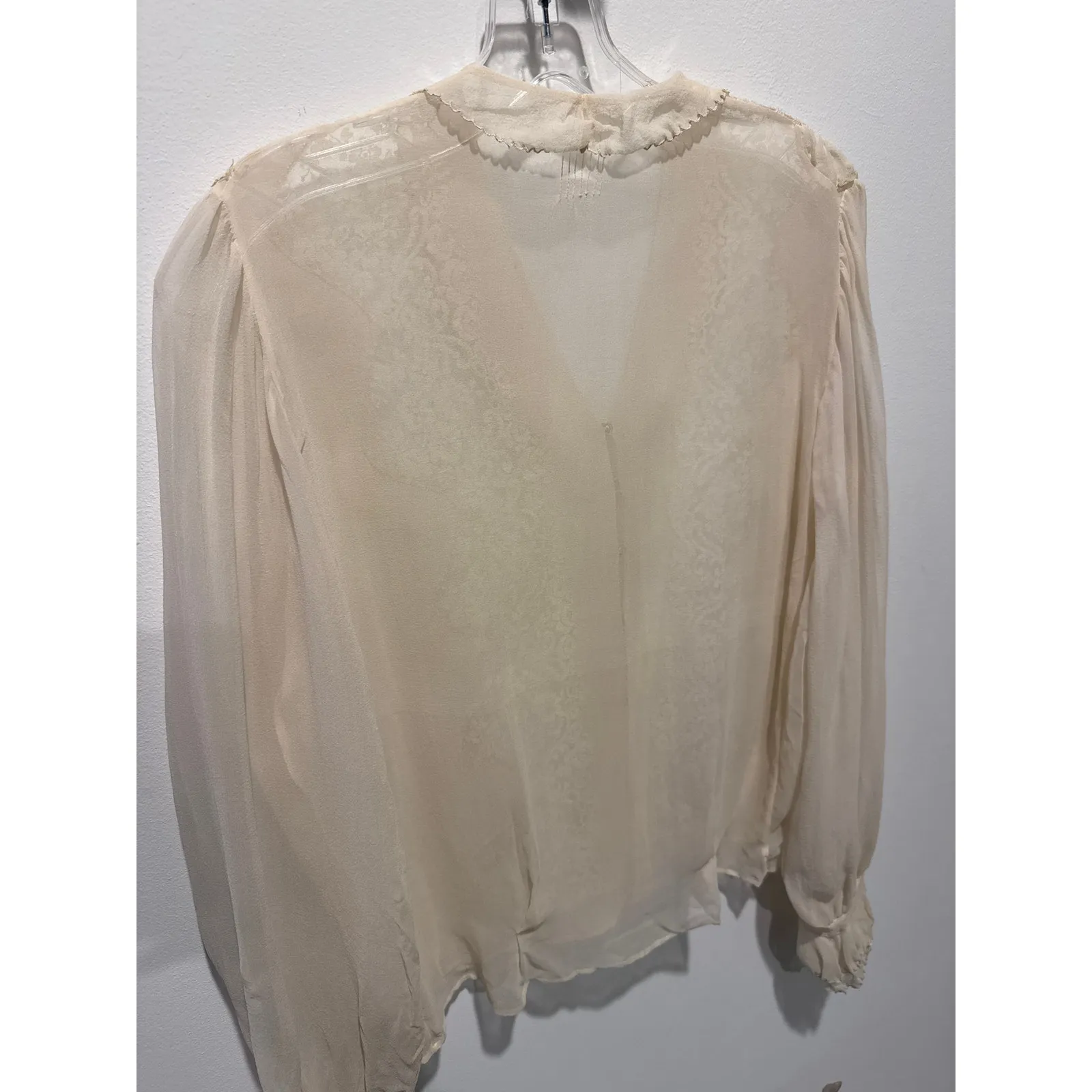 Unlabeled Vintage Cream Chiffon Lace Ruffle Blouse with Double Cuffs medium White - Image 8