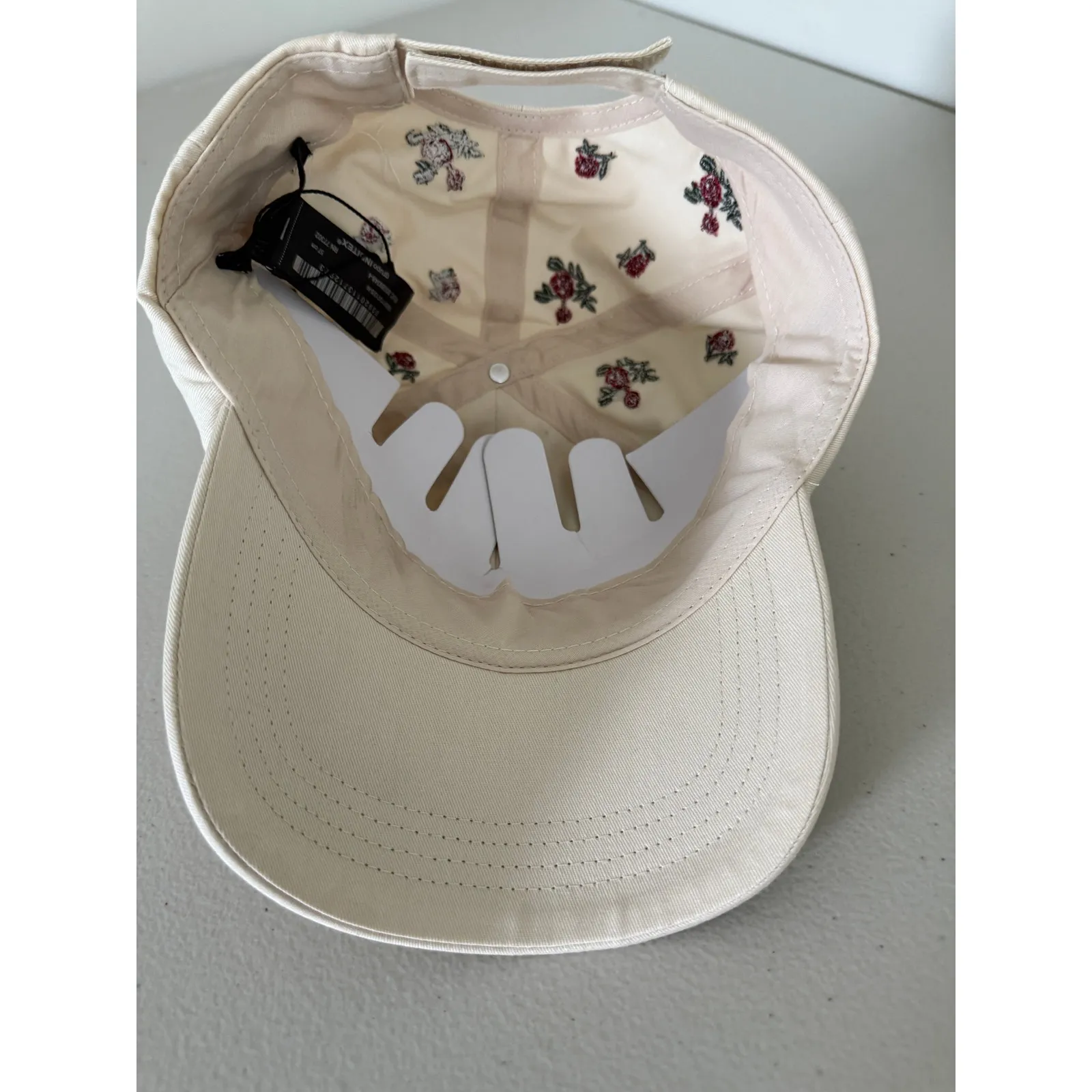 Zara Cream Red Green Floral Roses Embroidered Baseball Cap Hat S-M NWT Holiday - Image 5