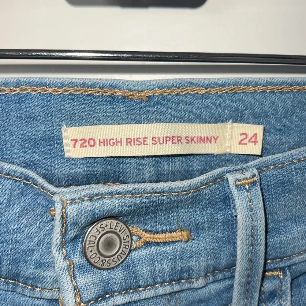 Levi’s 720 High Rise Super Skinny Jeans - Image 3