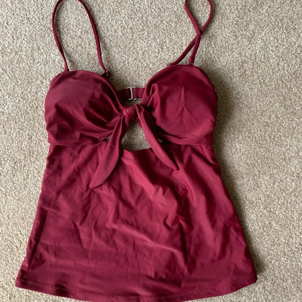 🎉HOST PICK🎉‼️NWOT‼️Old navy tankini top - Image 2