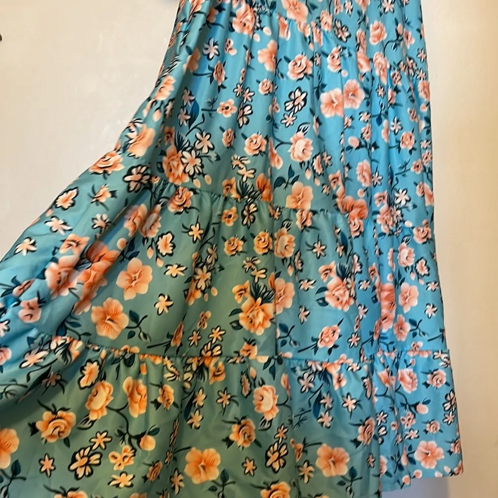 EUC Beautiful Colorful X Large Tiered Ruffles Dress With Ruffled Cap Sleeves Size XL - Image 3