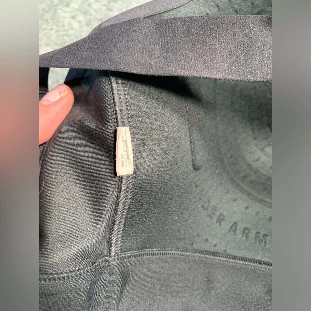 Under Armour Women's Black Sports Bra XXL - Image 8