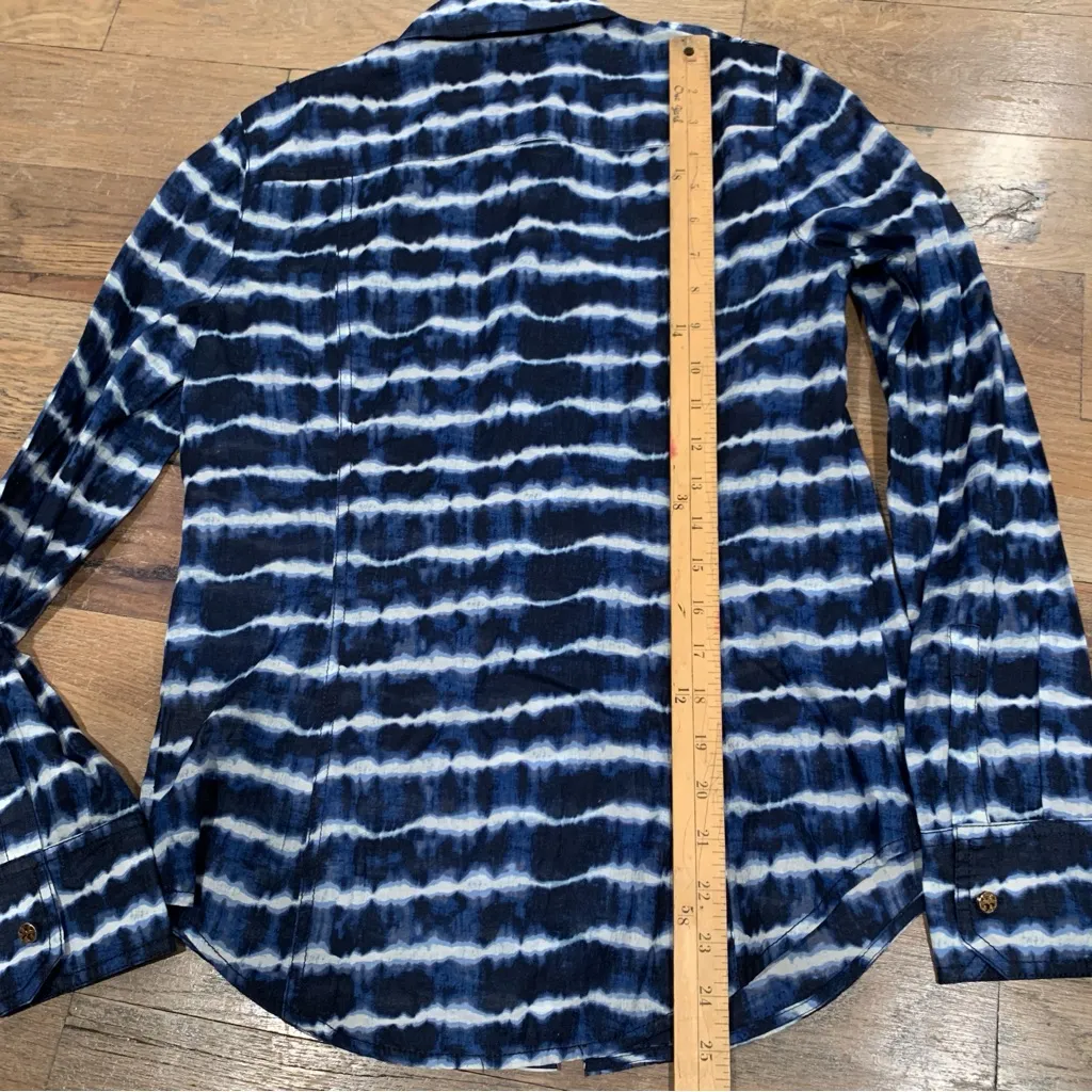 Tory Burch Blue Tie Dye Button Up Shirt Size 4 - Image 13