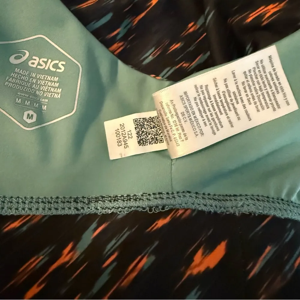ASICS NWOT  PR Lyte Bra - Image 6