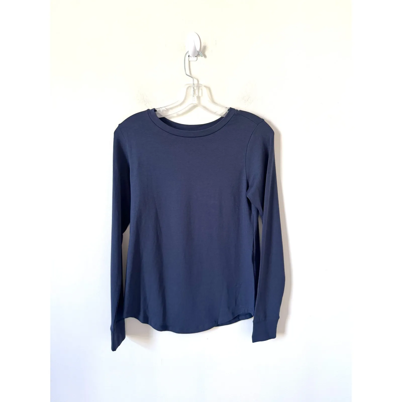 Universal Standard Long Sleeve Crew Neck T-Shirt Size (00-0) 4XS NEW - Image 2