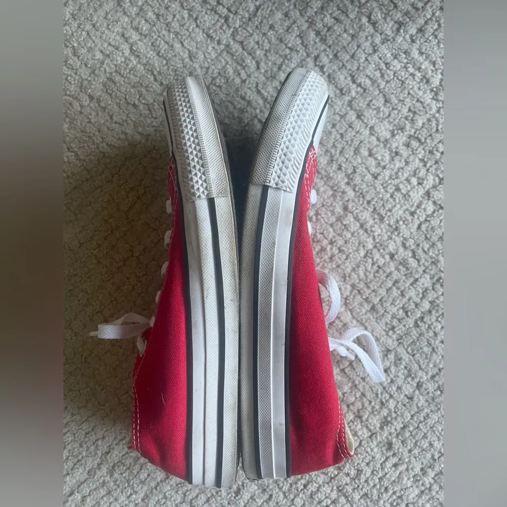 Converse Red and white Low-Top Gym Shoe - Image 4