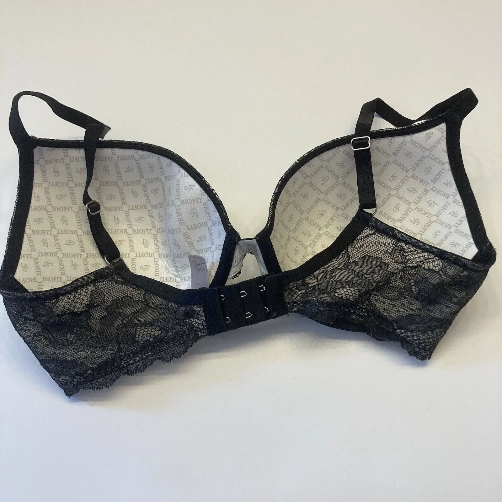 Victoria's Secret Biofit Demi Uplift Bra Underwire Lace Overlay Size‎ 34DD - Image 3