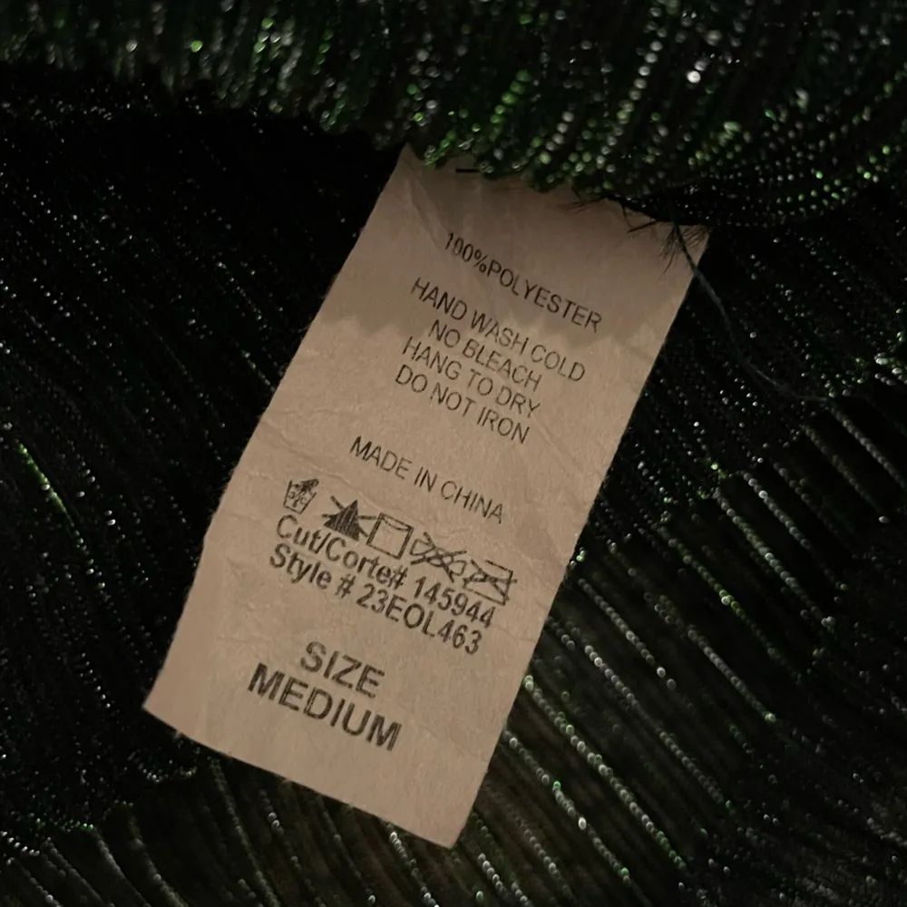 Metallic Tiered Dress size medium Green - Image 8