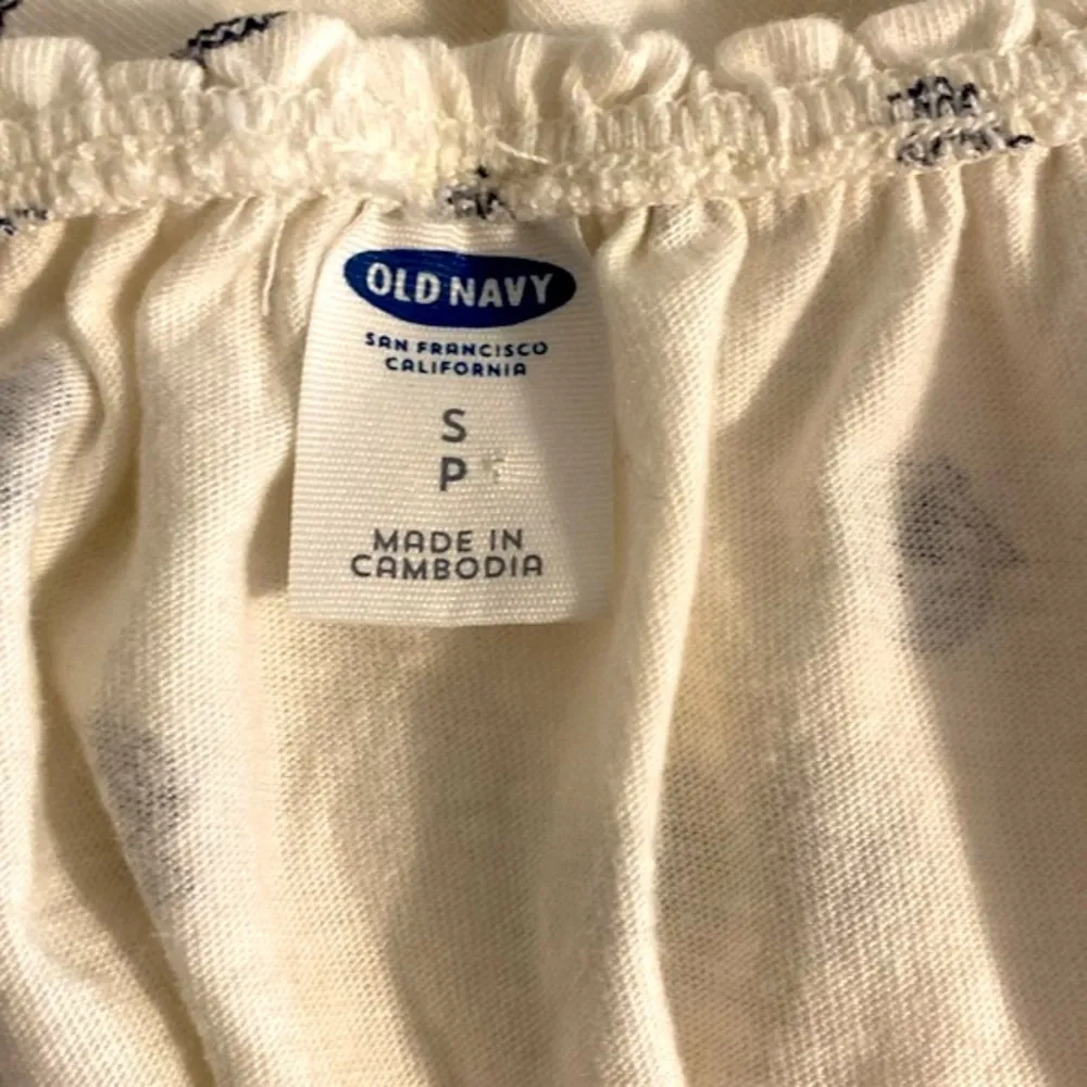 Old Navy|| White/navy print spaghetti strap baby doll tank top - Image 5