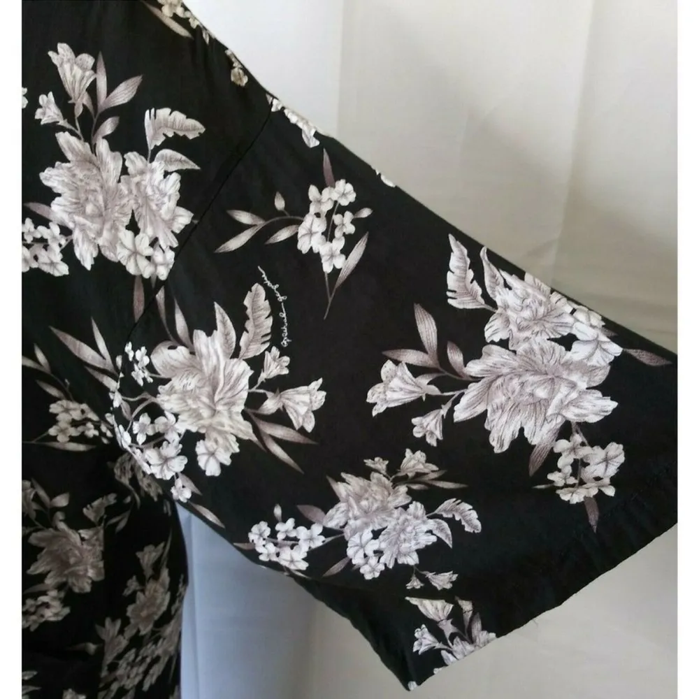 Spiritual Gangster Maya Black Floral Tie Front Kimono - Image 9