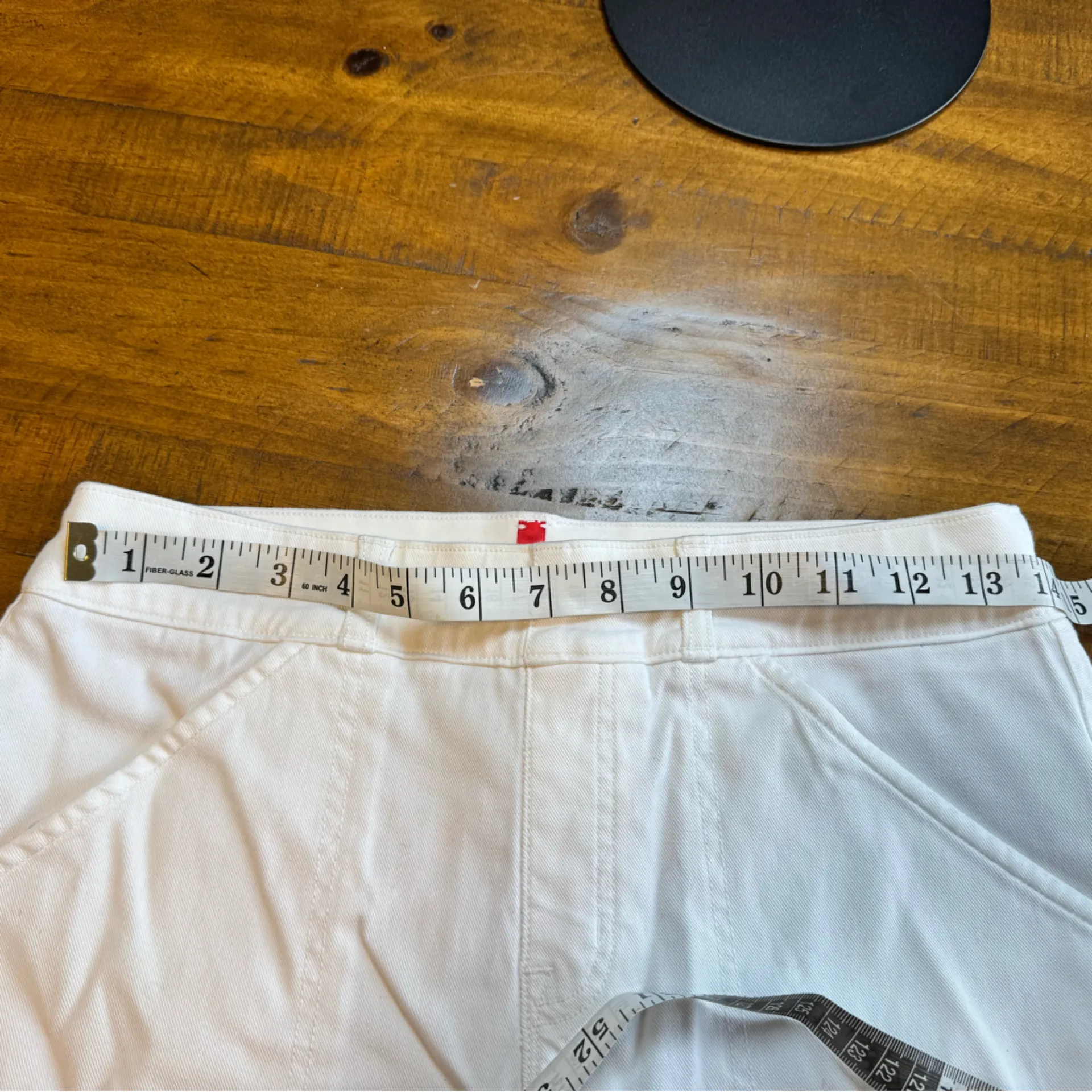 Spanx Twill White Shorts size small - Image 6