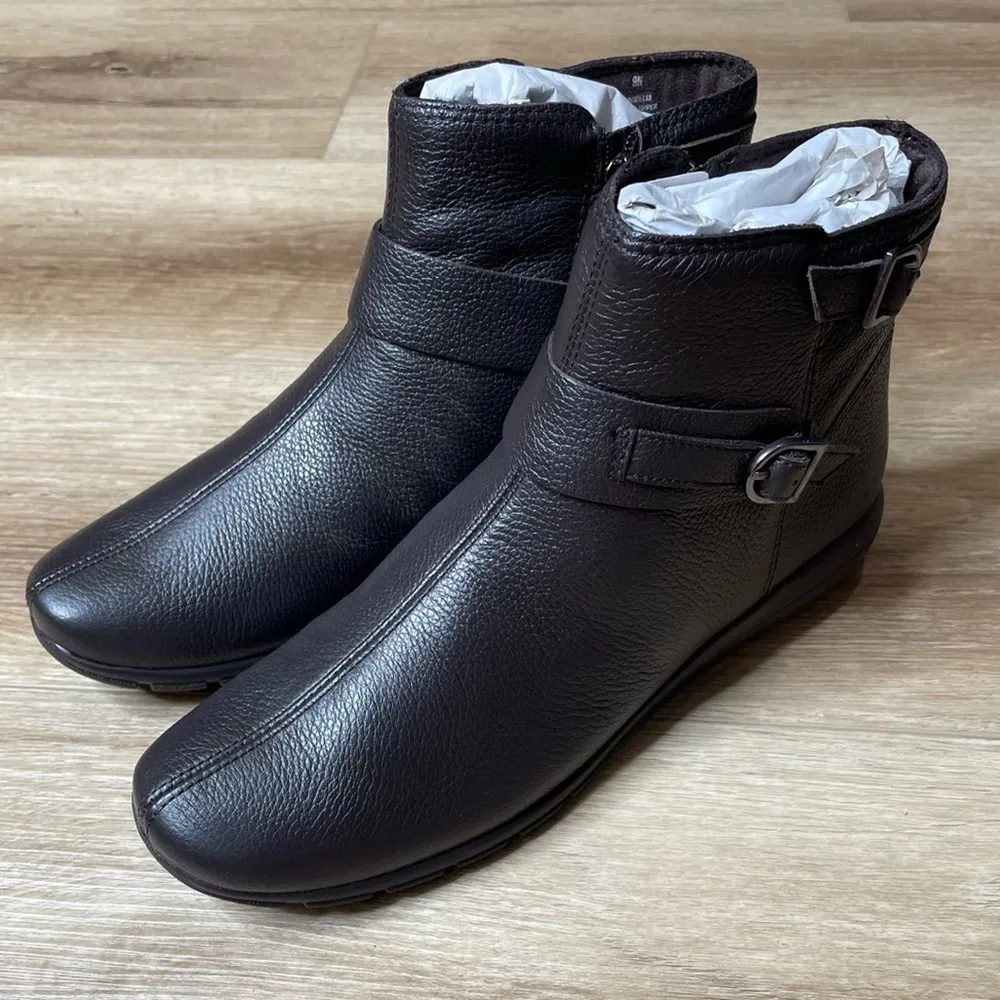 Easy Spirit Women's Dark Brown Side Zip Double Buckle Aurelia Casual Boots sz 9N - Image 2