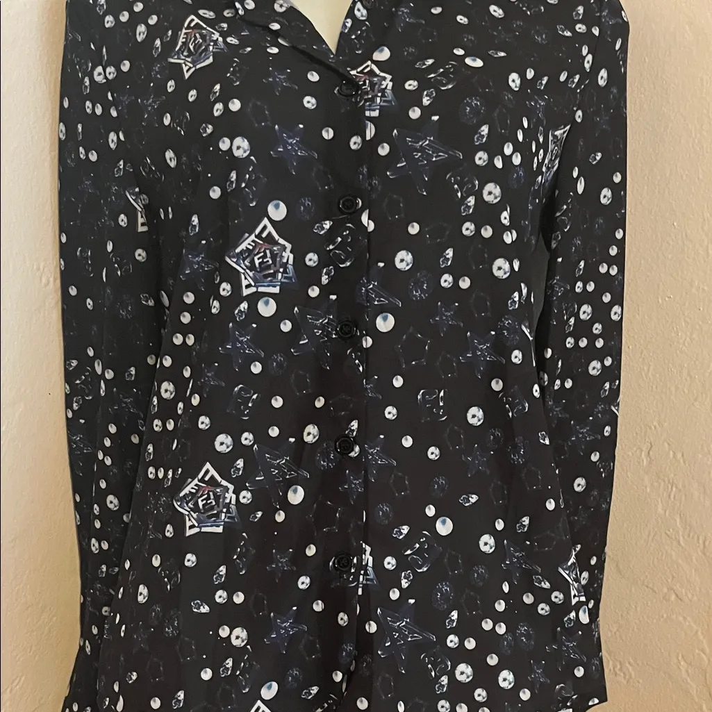 Black Patterned Career Work Casual Party Women's Top Sz Medium - Image 3