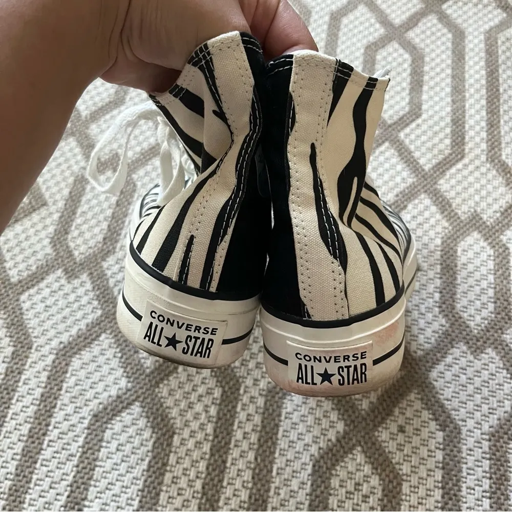 Converse custom chuck taylor all star lift platform canvas  black/ zebra - Image 7