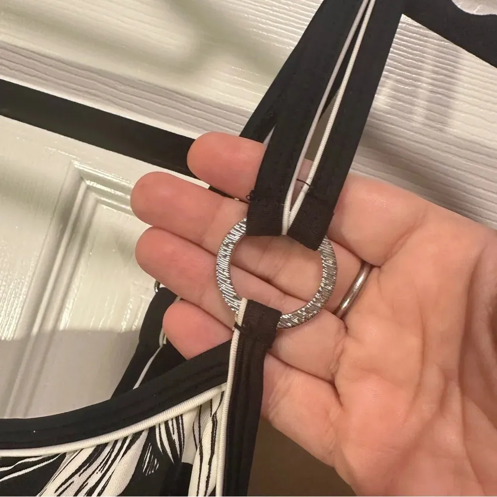 Avenue Black & White 20w One Piece Swim Dress‎ - Image 2