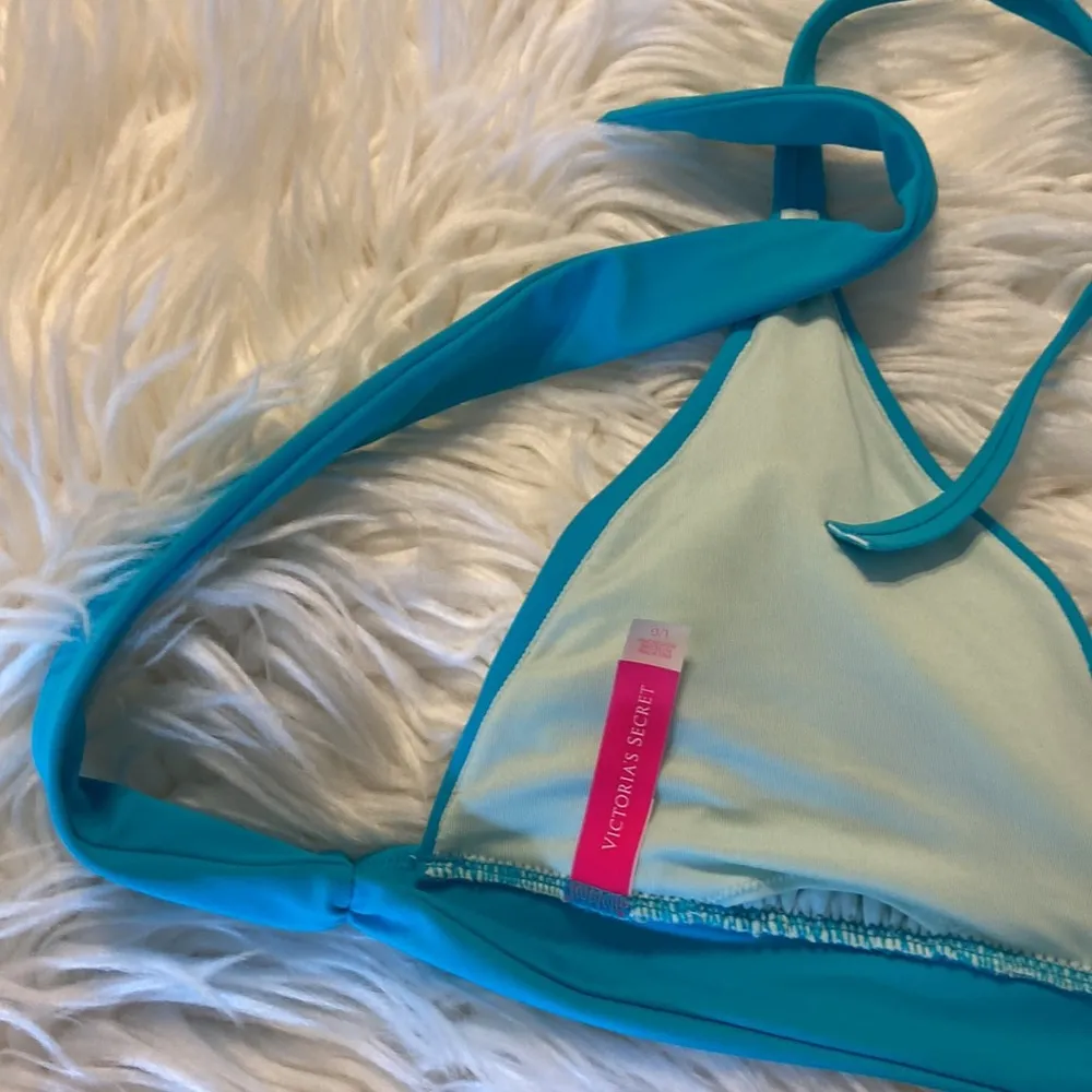 Victoria Secret Swim Top size L no pads excellent condition - Image 5