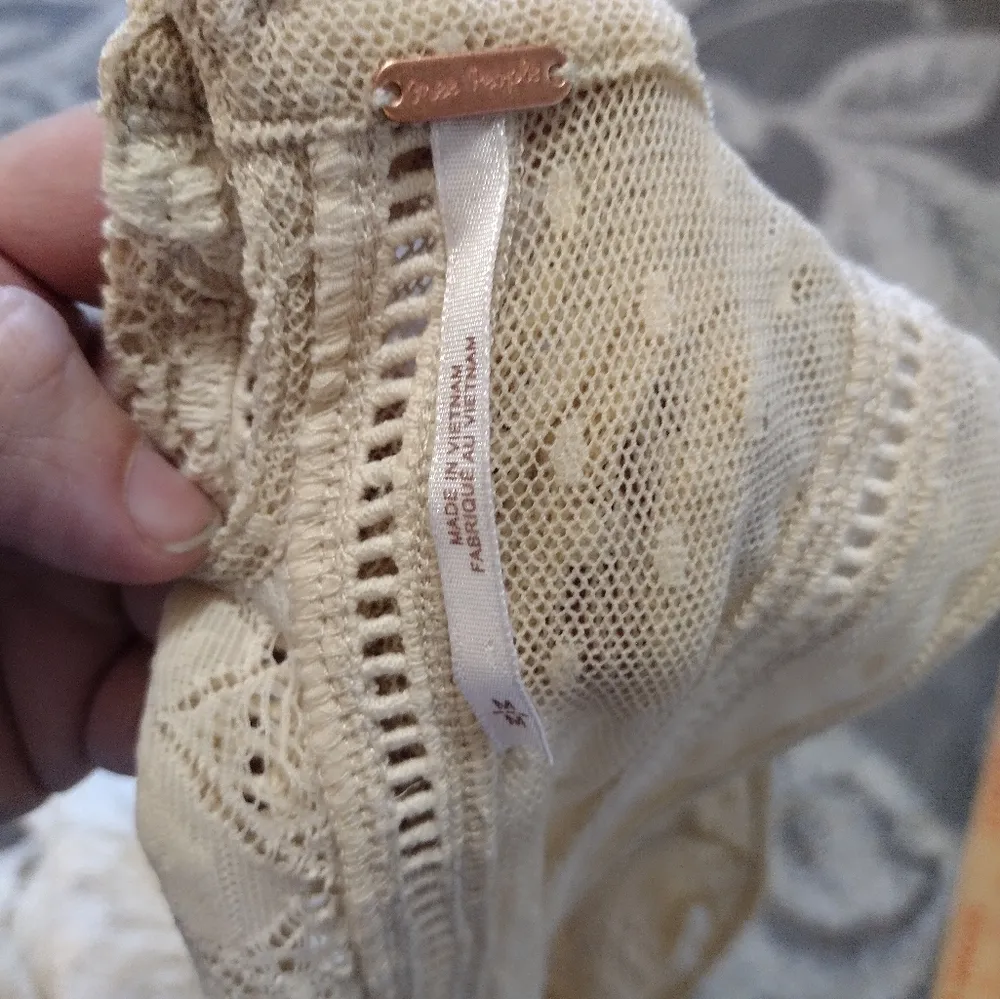 Maisie Tunic Antique Ivory Lace High Neck Sleeveless Blouse Tank - Image 3