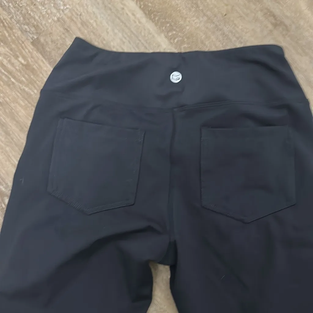 NWOT unhemmed womens boot cut leggings - Image 4