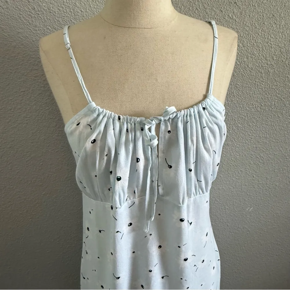 Forever 21  Daisy Sun dress Size Large NWT‎ - Image 2