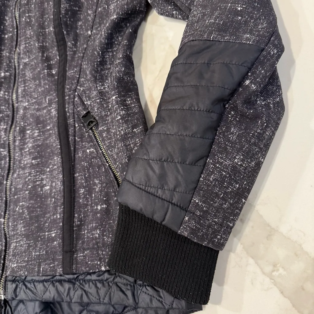 Guess Soft Shell Full Zip Stand Collar Ski Jacket Women’s Small Gray Moto Style - Image 4