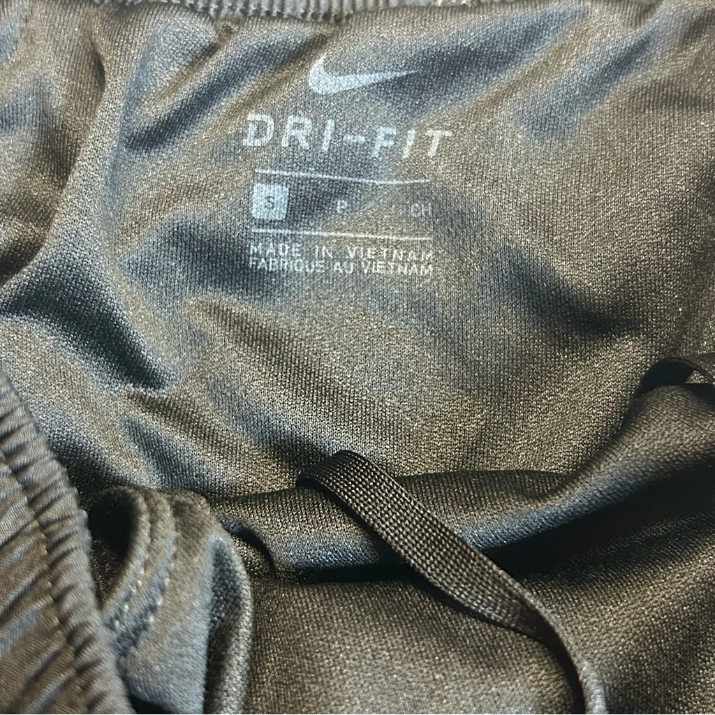 Nike  Black Athletic Shorts with Moisture-Wicking Fabric size small‎ - Image 2