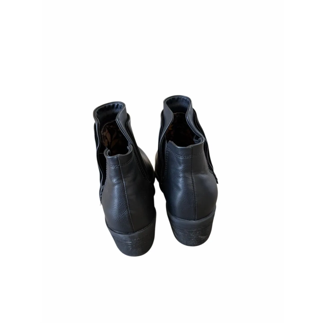 B.o.c Ankle Booties Size 8 Black Block Heel Elastic Gore Panels Cushioned - Image 7