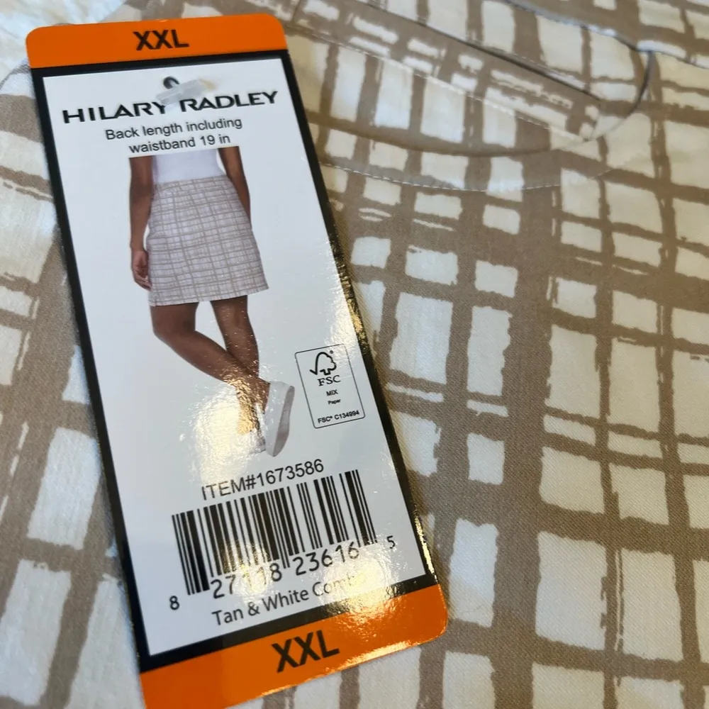 New Golf Skort- Tan and White XXL w Built in Shirts - Image 2
