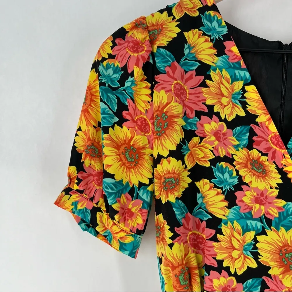 DRAMA Multicolor‎ Floral Print Surplice V Neck Pleated Fit & Flare Dress Yellow Size undefined - Image 11