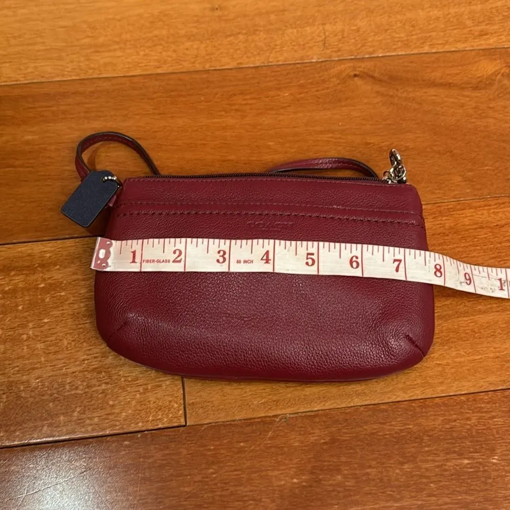 Coach Leather Zipper Small Wristlet Wallet‎ - Image 7