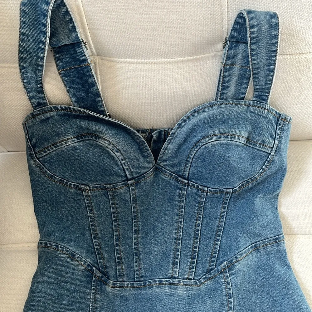 SHEIN XS mini dress in good condition. - Image 2