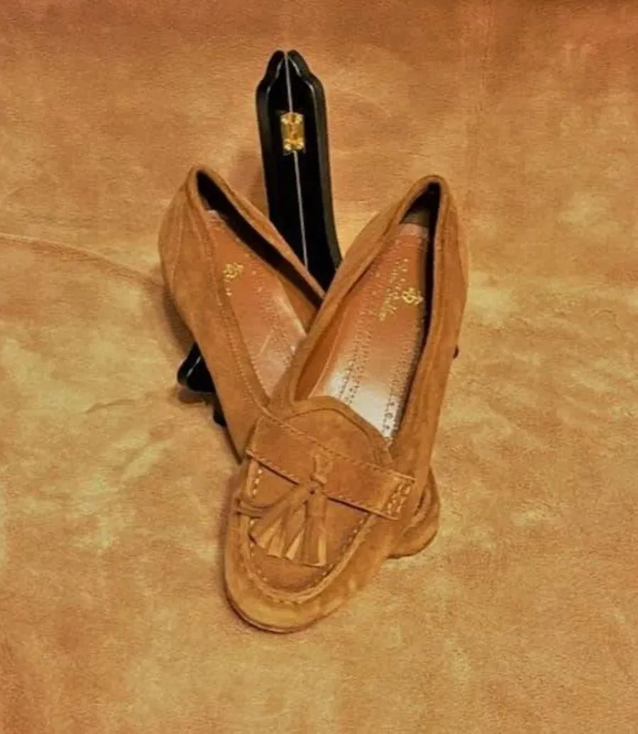 Brooks Brothers Women’s Leather Tassel Loafers - Image 3